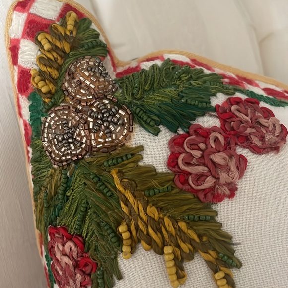 MacKenzi Child Santa pillow - Picture 3 of 6